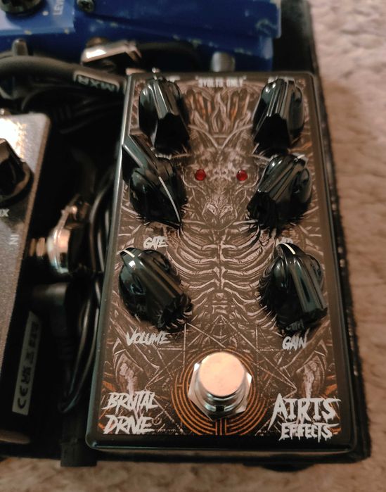 Педаль гитарная Овердрайв Brutal Drive