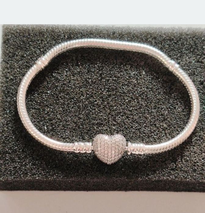 Brățară Nouă Pandora Moments Inimă Strălucitoare Silver S925