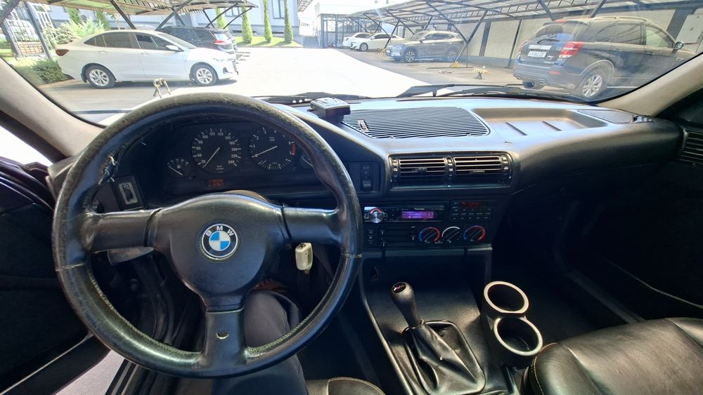 В продаже BMW E34 535i с мотором m50b20