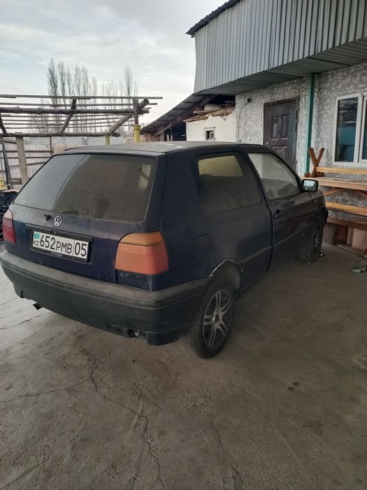 Volkswagen golf  продам