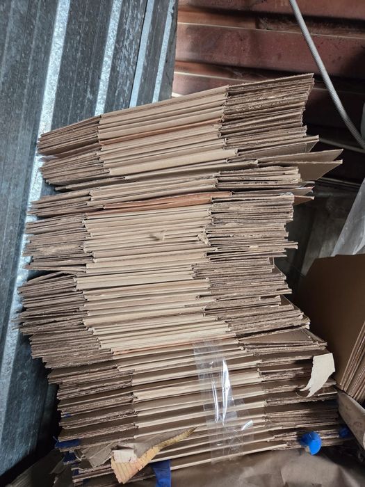 Продам коробки в разобранном виде. Размер в собранном виде 40×30×26