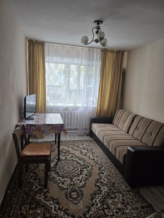 Продам 2-х км Узкоколейная