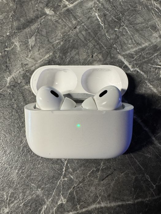 Продаю Airpods Pro