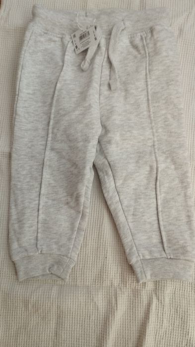 Продавам детски дрехи