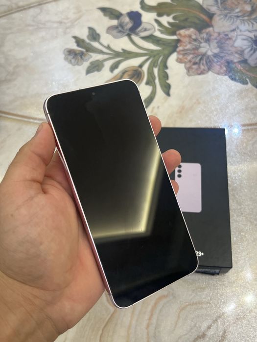 Samsung Galaxy S23 Plus