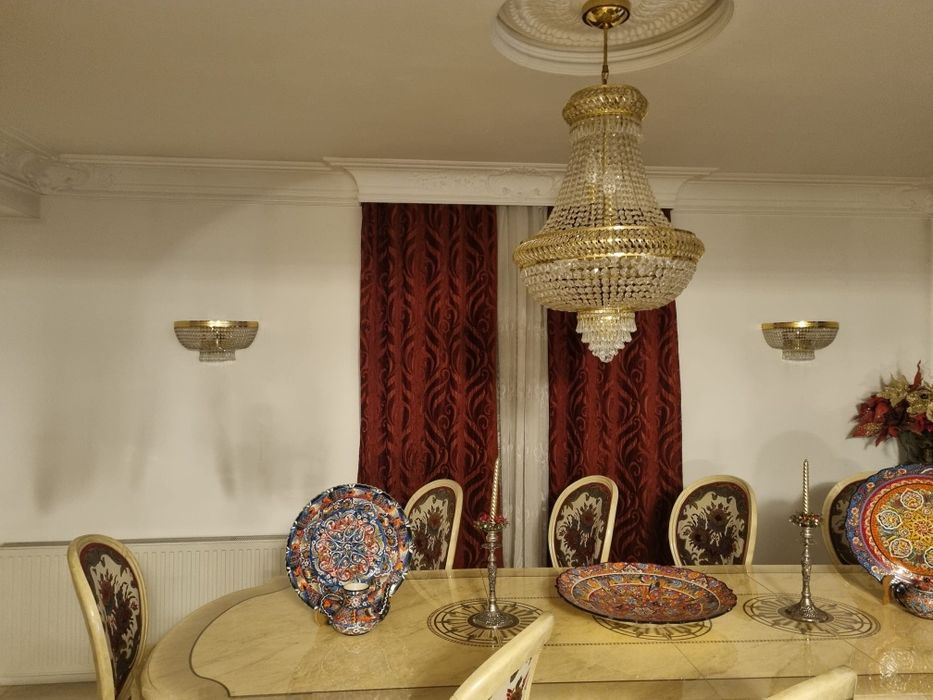 Mobila de lux lemn masiv tapitate