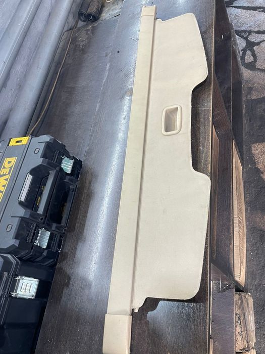 Продам шторка Range rover sport