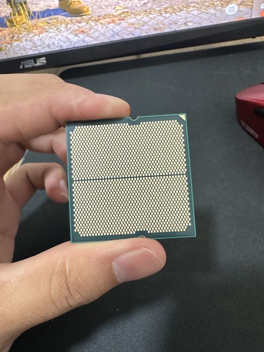 Процессор Ryzen 7 7700