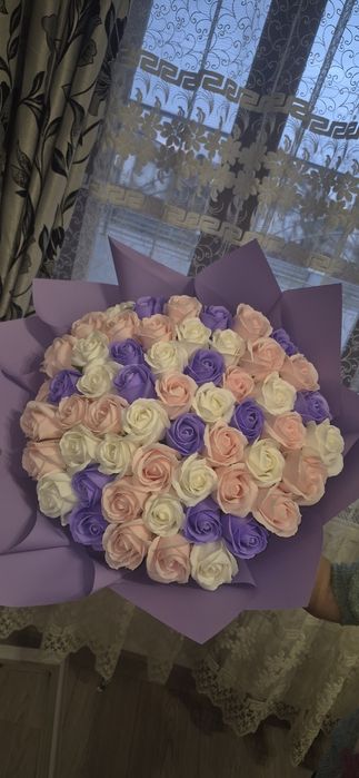 Diferite modele si marimi de buchete trandafiri de sapun