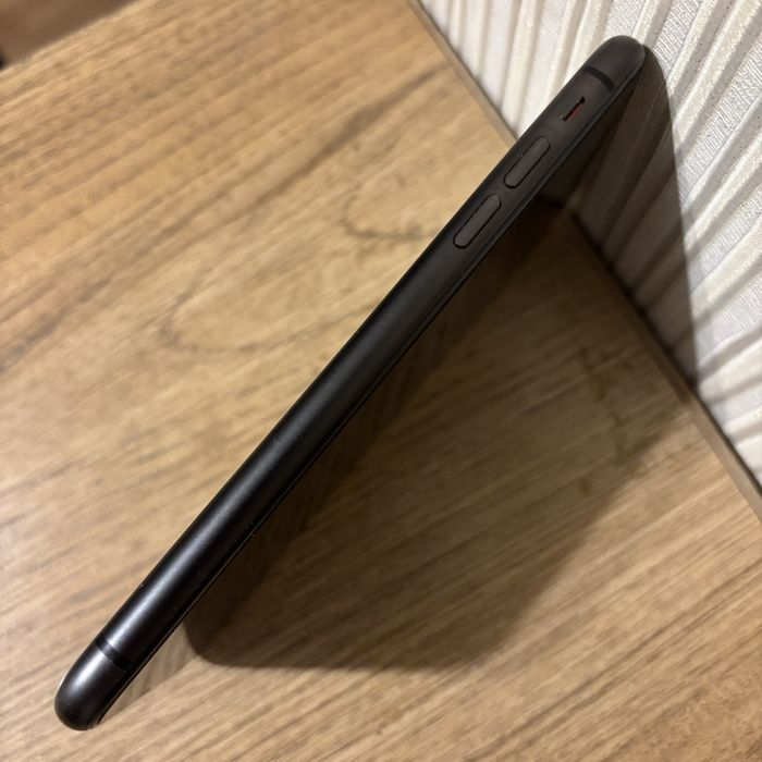 IPhone 11 128gb 81% отл сост
