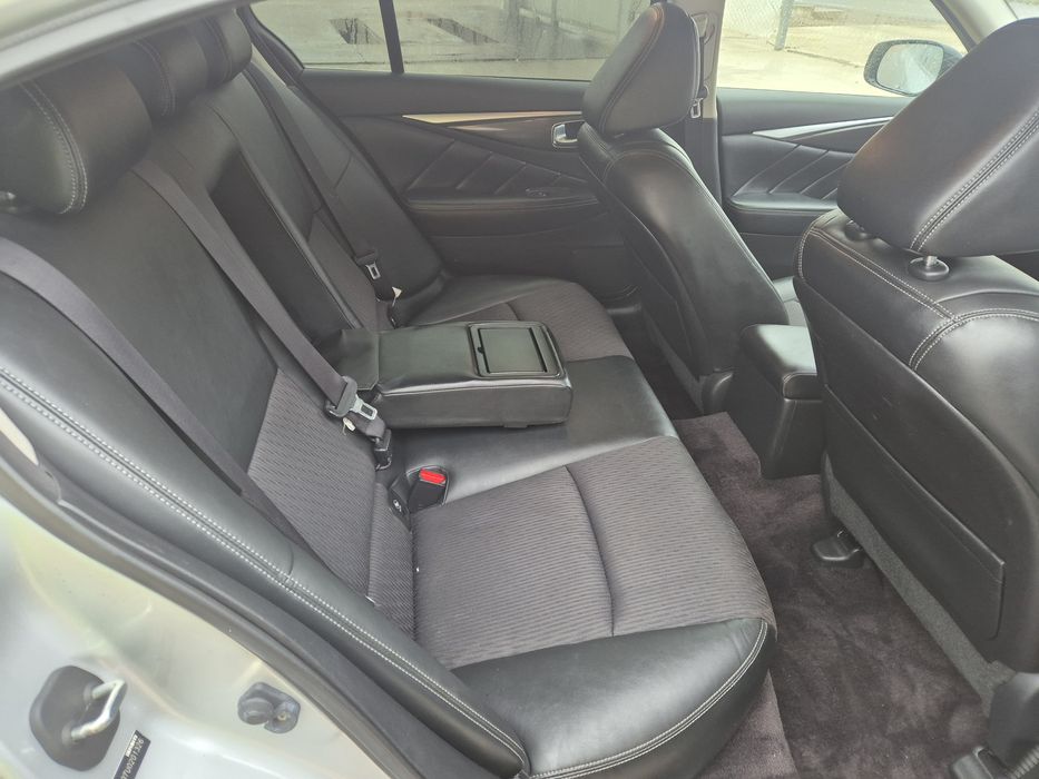 Dezmembrez Infinity q50 2.2om651 de mercedes 2013-2017