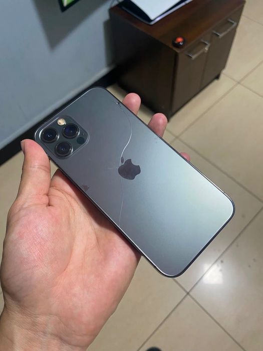 iPhone 12 pro 256 gb