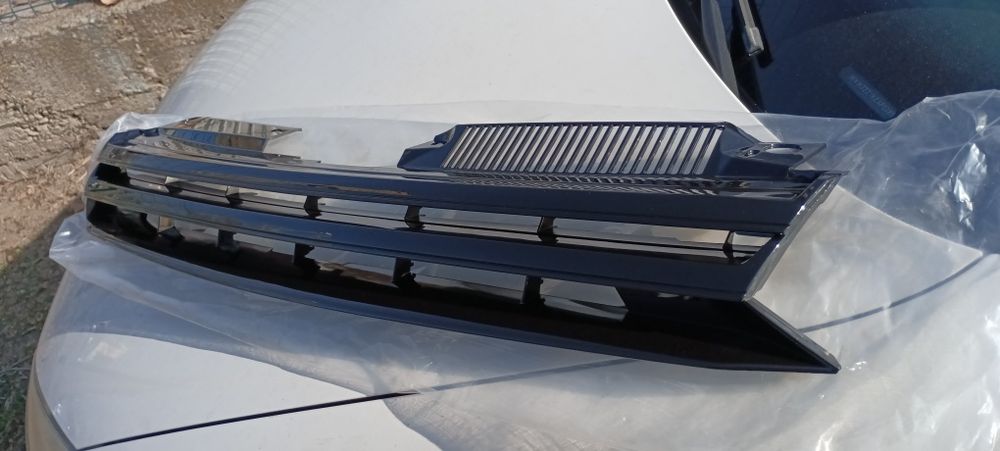 Решетка без емблема голф 6