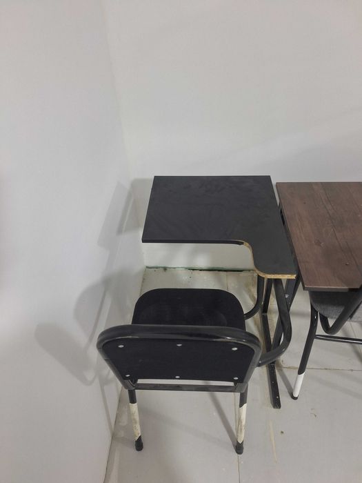 Parta - 285,000 ( 2 kishilik) ( yangi)
Stul- 120,000 (yangi)