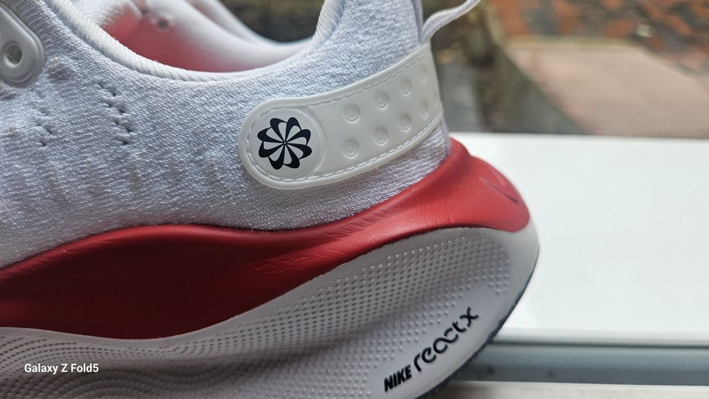 Nike Performance REACTX INFINITY, masura 41, 26 cm, noi