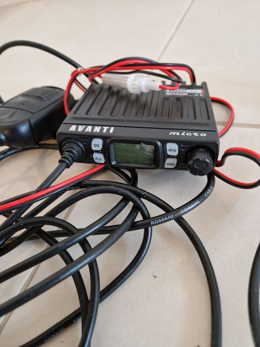 Kit statie auto radio CB Avanti Micro *PRO-VERSION* + Antena Radio si baza  magnetica
