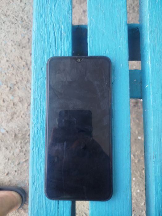 Продам redmi 9c в хорошем состоянии