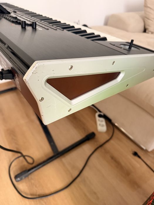 Orgă Pa4x Korg.