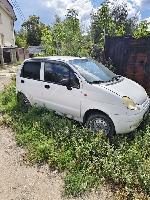 Срочно продам машину