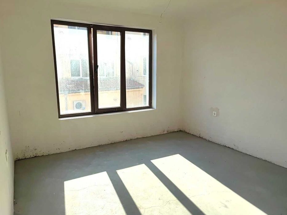Продава се Тристаен апартамент в Велико Търново, Център - 103 кв.м за 1164 €/кв.м - Снимка #3