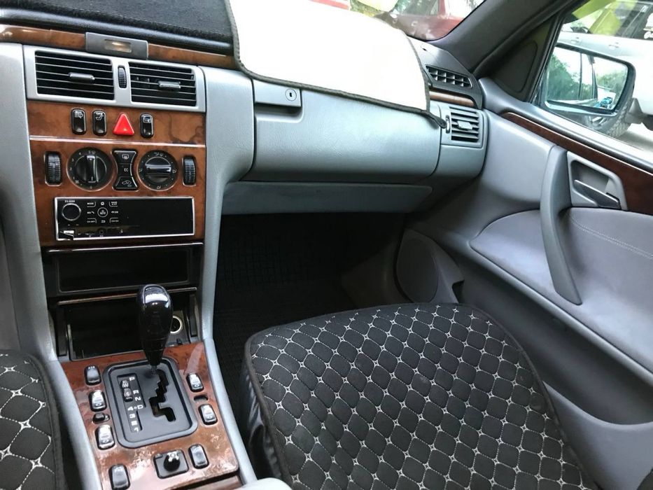 Mersedes E280 Мерседес Е280