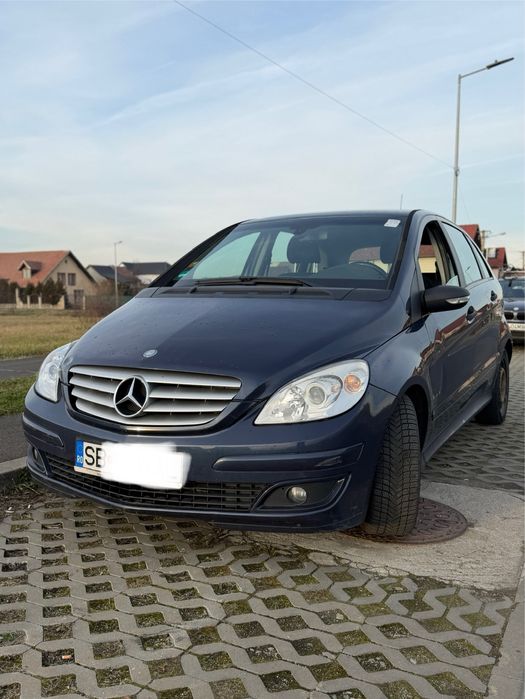 Mercedes Benz B Class 200i