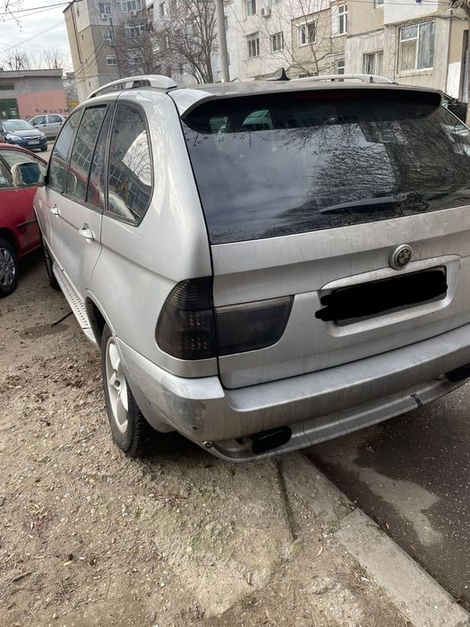 Dezmembrez BMW x5 e53 3.0d
