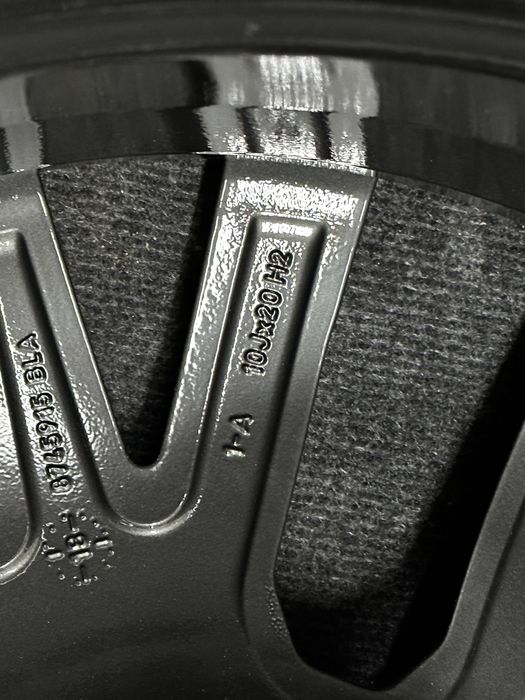 Janta spate R20 Bmw seria 7 G11 G12 stil 817M 10J