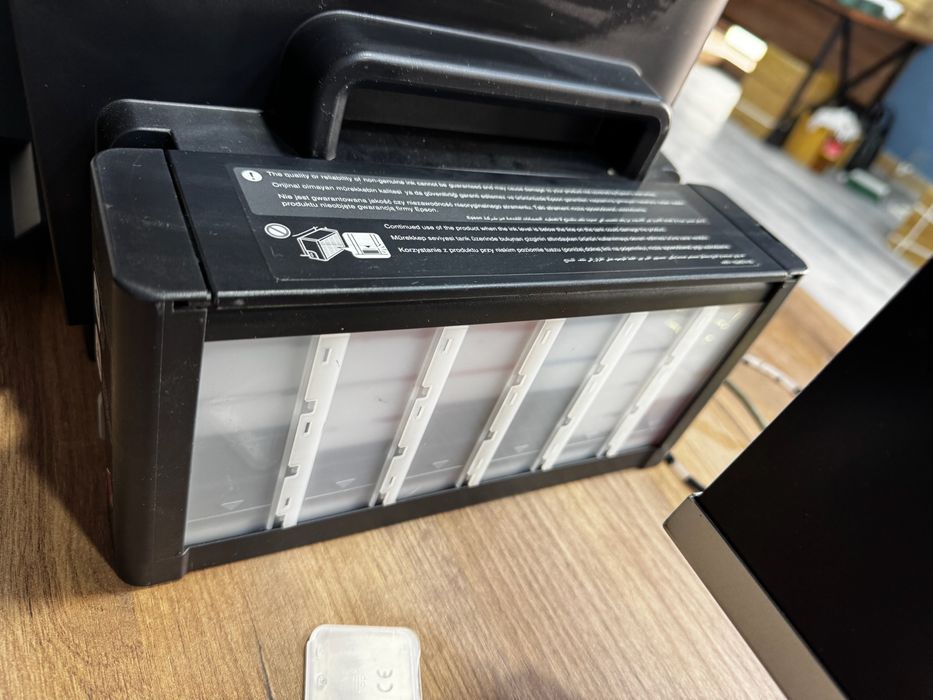 Epson L1800 taza 9369 probek 100% radnoy 1 ay garantya beriledi