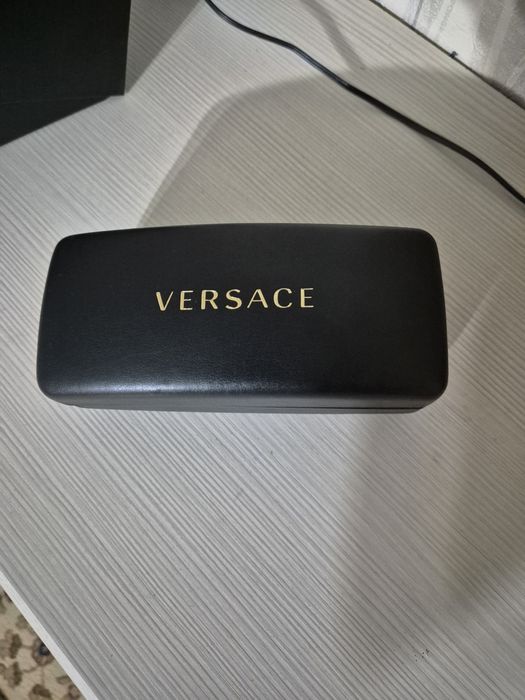 Солнцезащитные очки VERSACE оригинал!