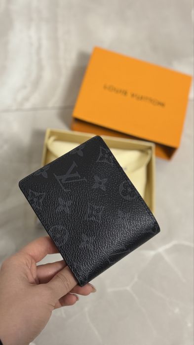 Портфейл, картхолдър в няколко цвята Louis Vuitton