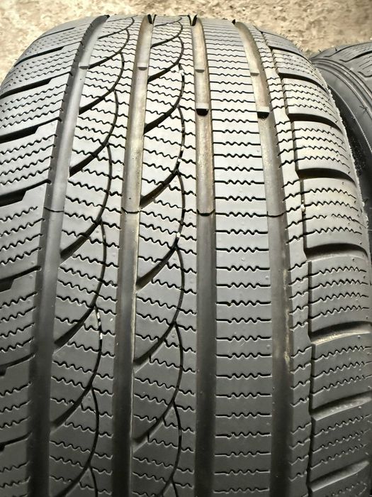 2x Anvelope iarna 225/40 r18 - Tracmax Ice Plus S210 XL