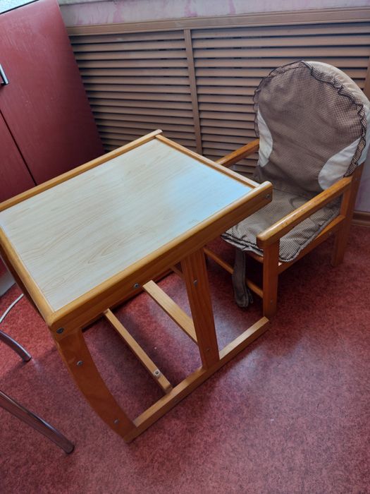 Детский деревянный стульчик