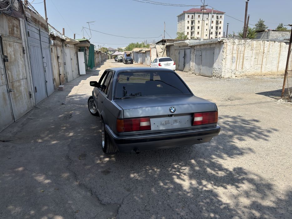 Продам BMW E30 m40b18 ВП