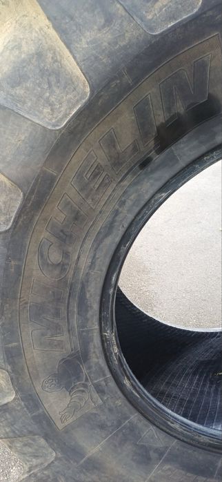 Гума за комбайна 650/75R32
