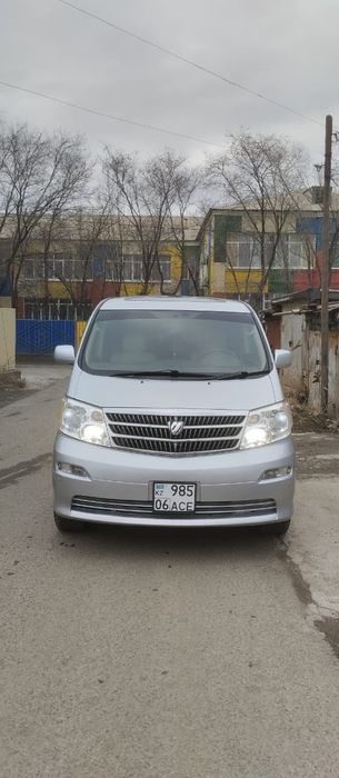 Toyota Alphard г.2003