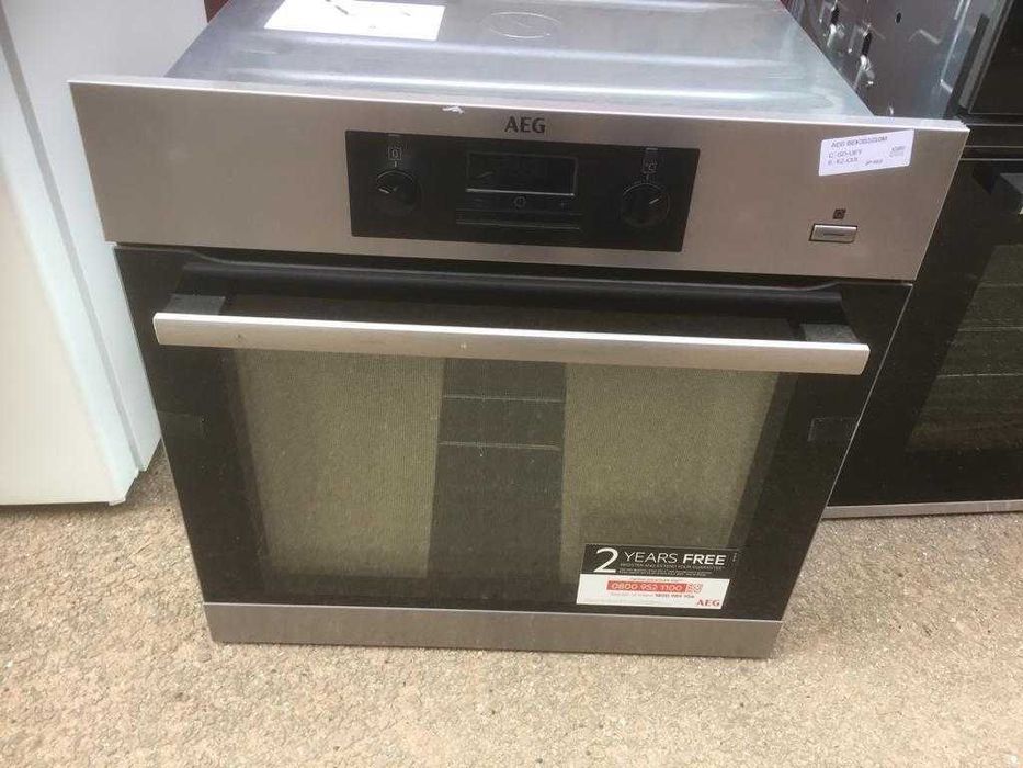 Фурна за вграждане AEG BEK 35101M