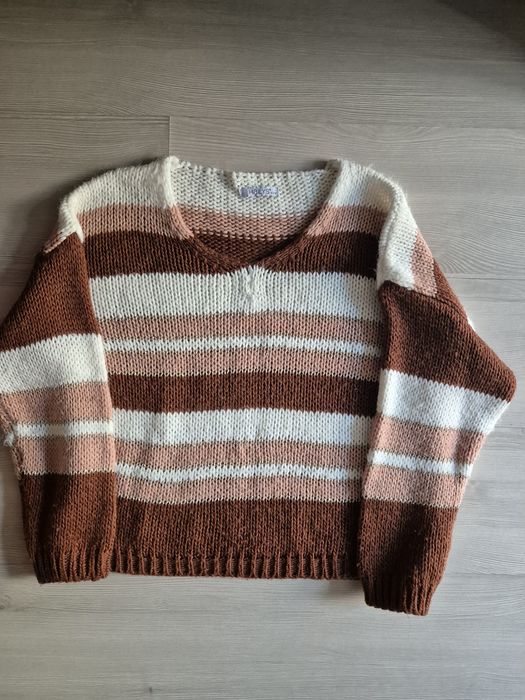 Pulovere/Bluze 10 lei oricare