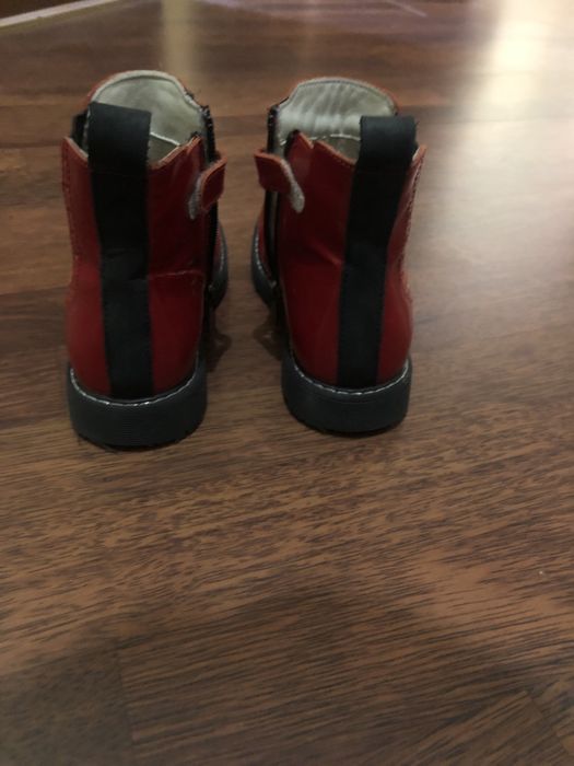 Ботинки для девочки