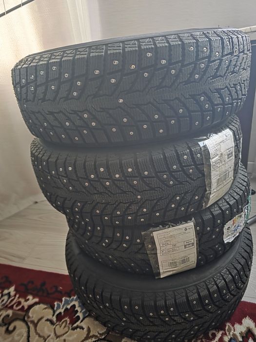 Продам шины зимние