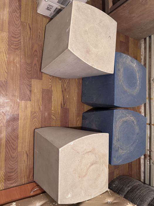 Продам стулья пластиковые