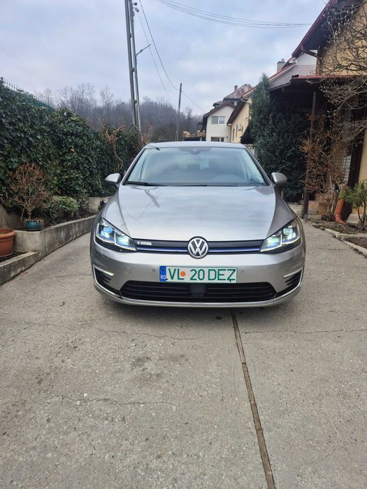 VOLKSWAGEN e-Golf 2018 — imagine 3