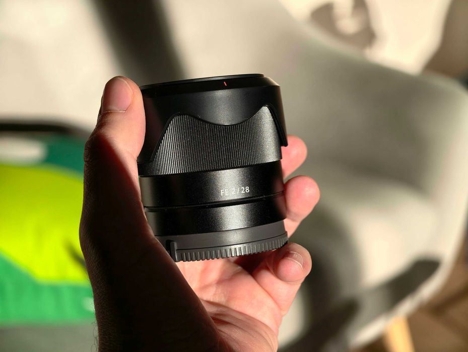 Sony FE 28mm f2.0