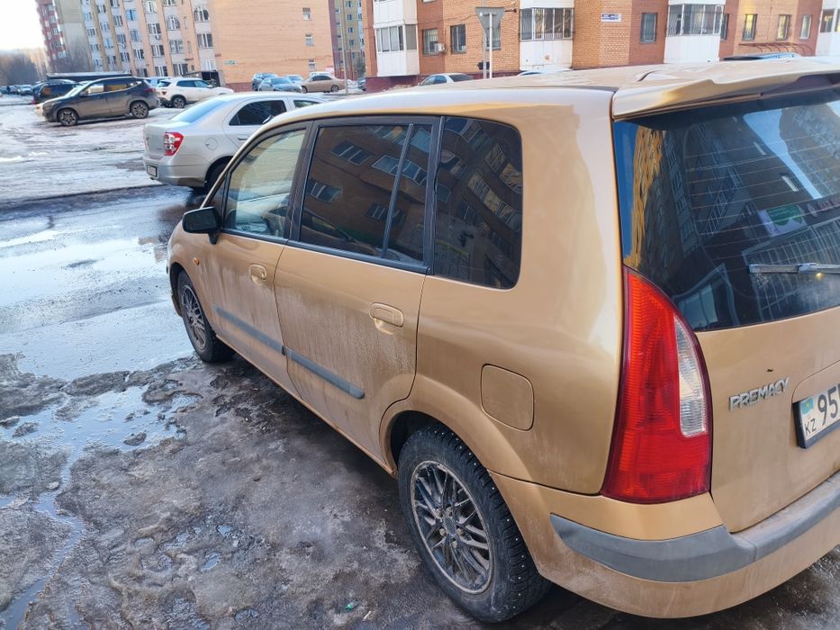Продам Мазду Премаси