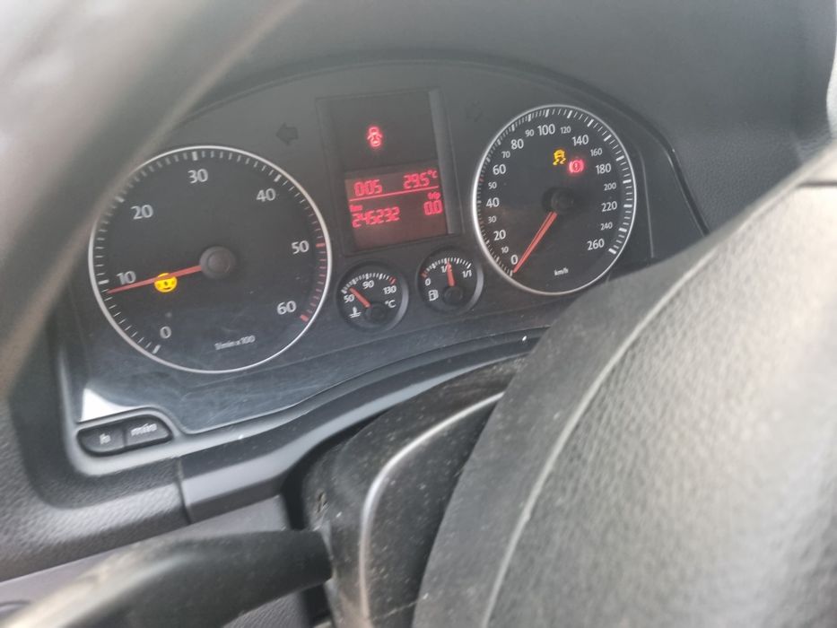 Dezmembrez dezmembrari golf 5 1.9 bls combi