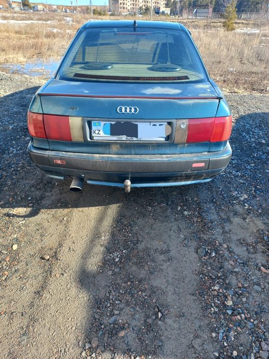 Продам автомобиль Ауди б4