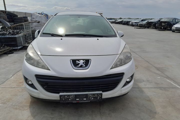 Dezmembrez Peugeot 207 1 [2006 - 2009] wagon 5-usi 1.6 HDi MT (90 hp)