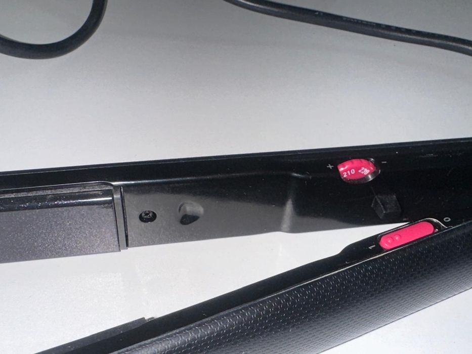 Утюжок Rowenta              .