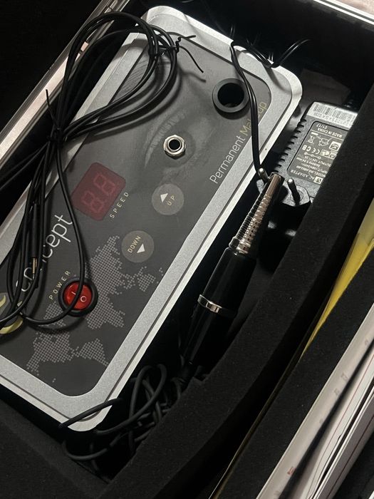 Aparat micropigmentare Elena Copaceanu si kit produse