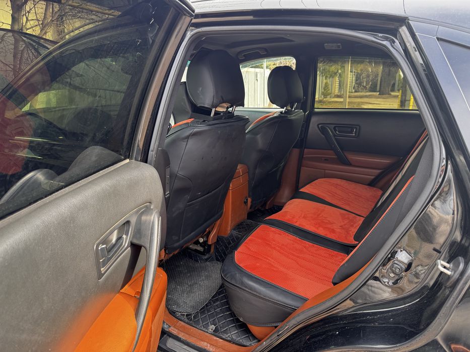 Продам infiniti fx 35
